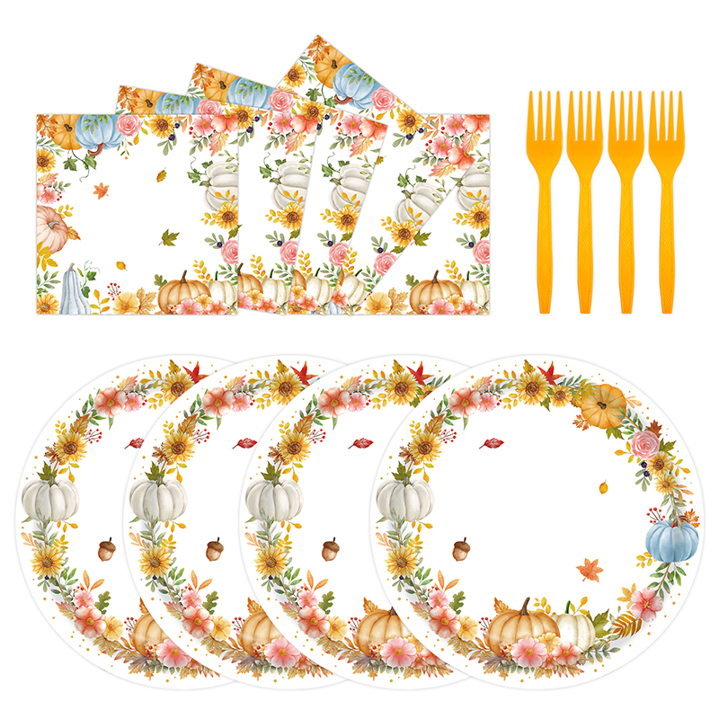 Holiday Series Thanksgiving Paper Plates Featuring Floral Wreath and Harvest Accents
