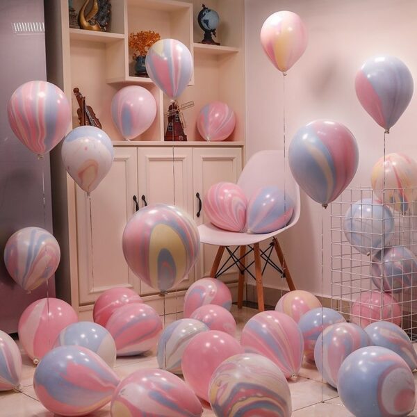 Agate cloud balloons