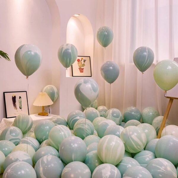 Agate cloud balloons