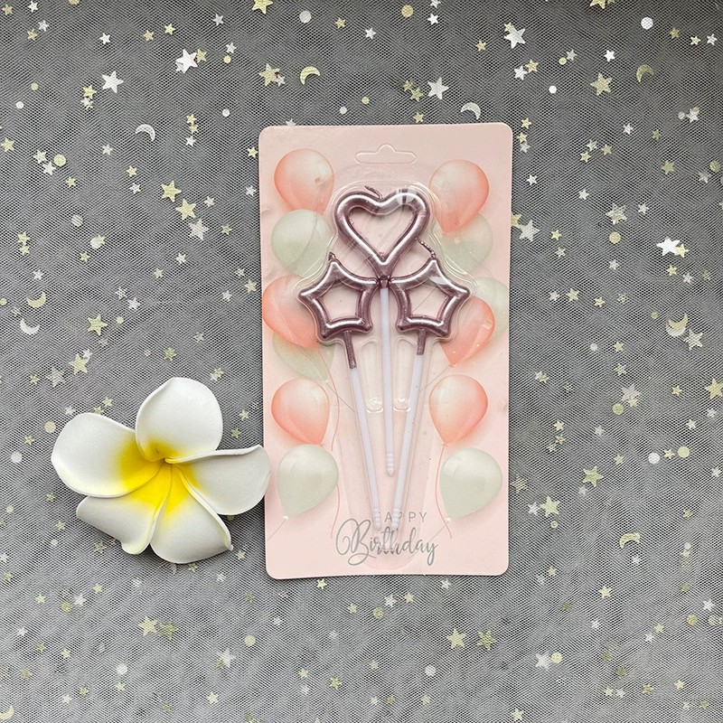 Heart-shaped hollow gilded candle