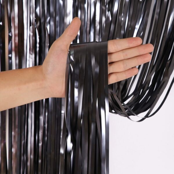 Matte rain curtain