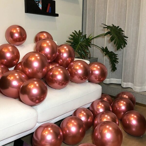 Metallic balloons