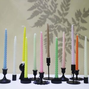 Spiral handle candle