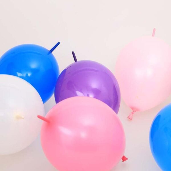 Tail balloons