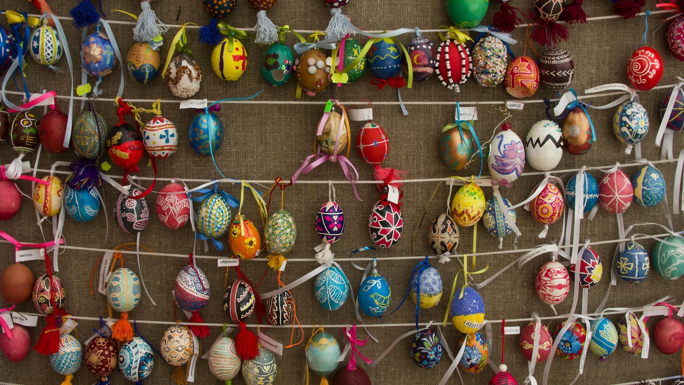 18 Creative Easter Door Decoration Ideas for School