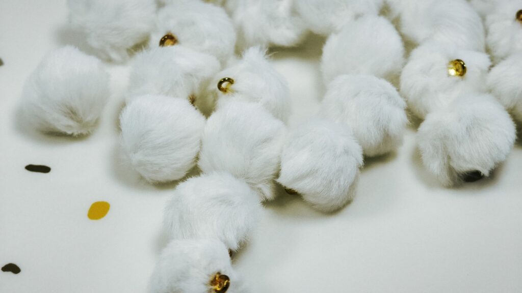 Tissue Pom Accents