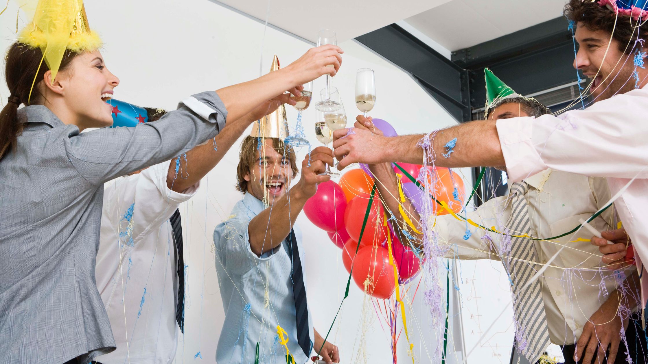 Top Wholesale Party Supply Manufacturers in China, Compared (MOQ, Specialty, Lead Time)