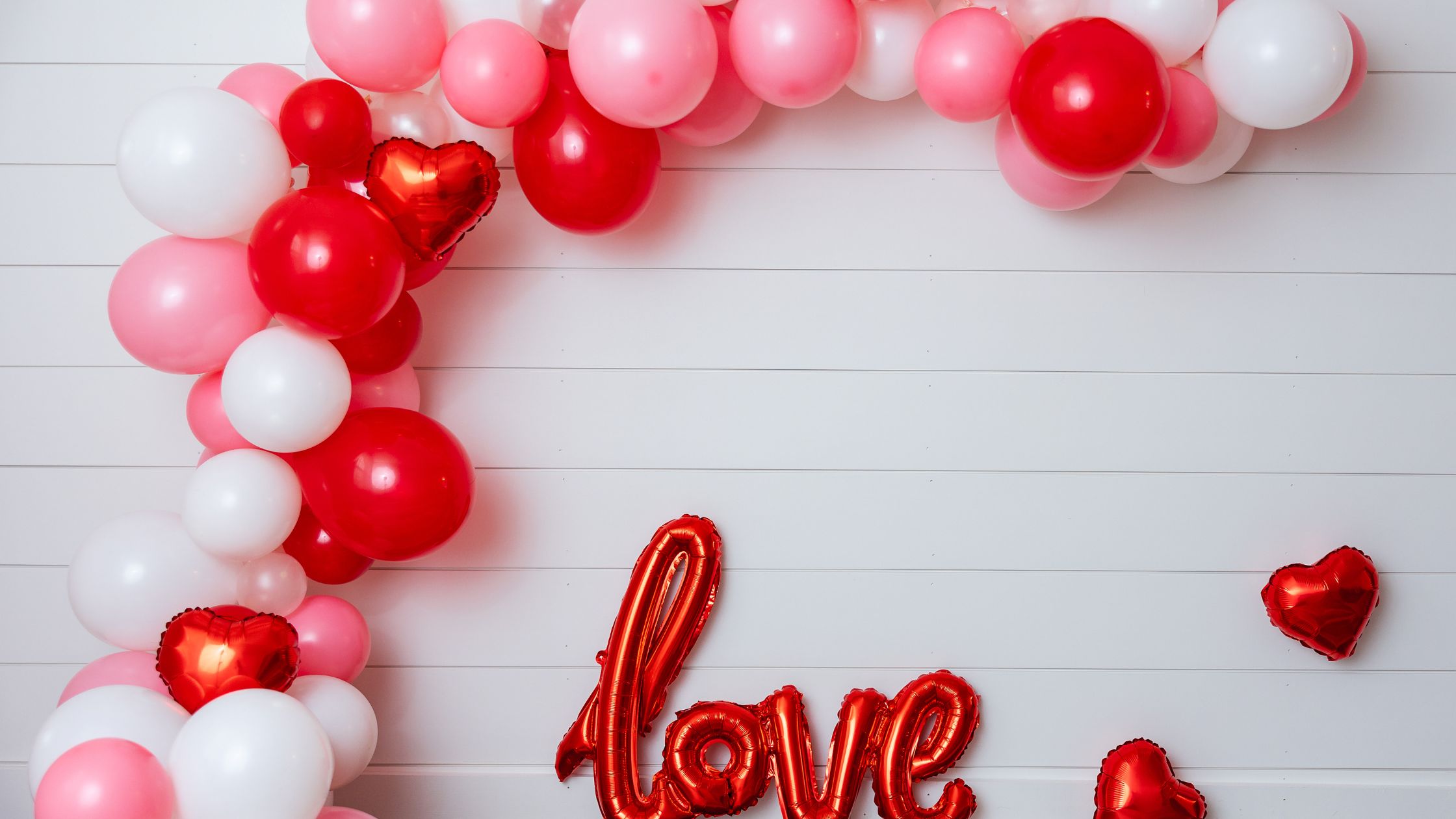 DIY Balloon Arch vs Buying a Kit: Cost and Time Comparison